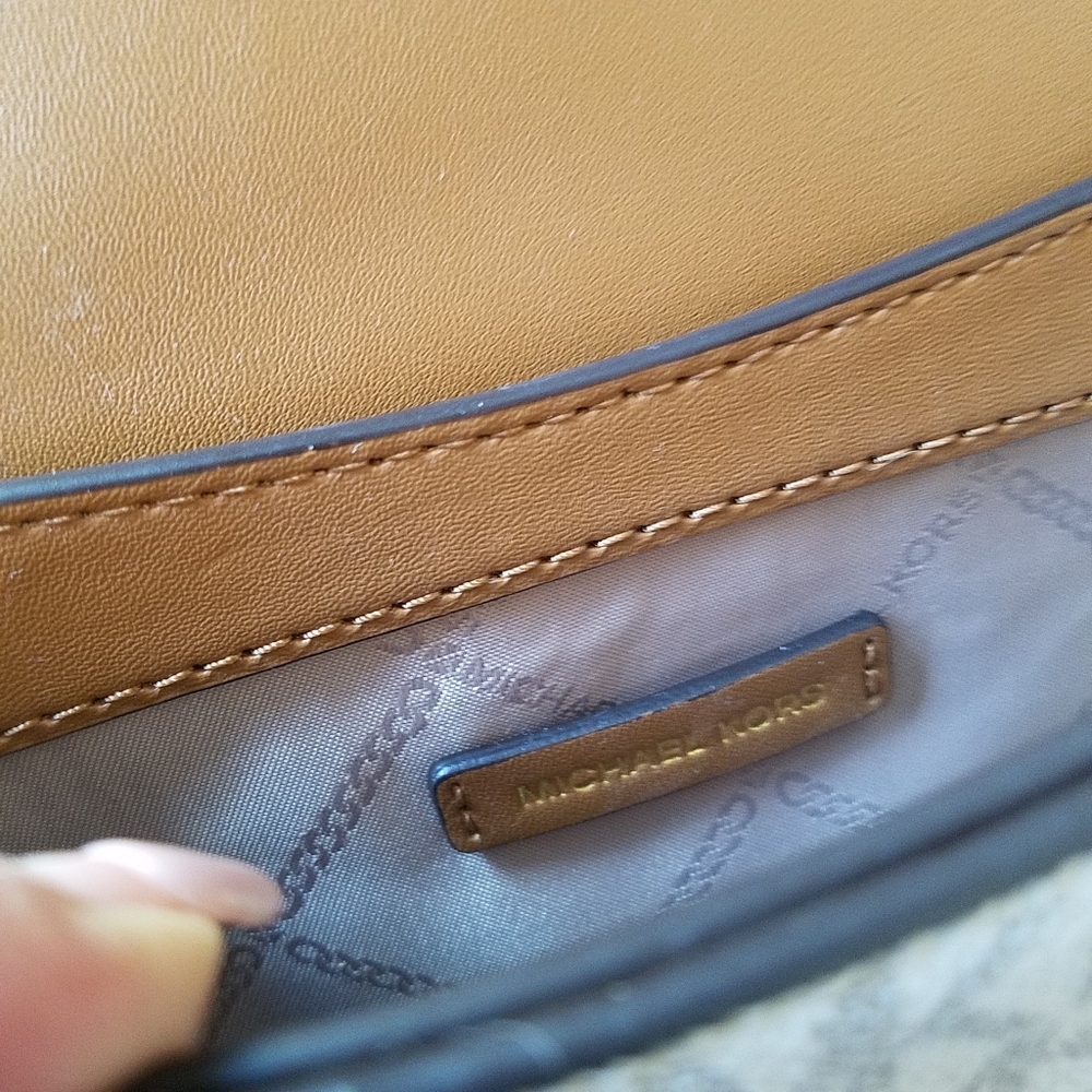 AUTHENTIC Michael Kors Lucie Leather Trim Small Logo Crossbody Bag NEW - Picture 8 of 16